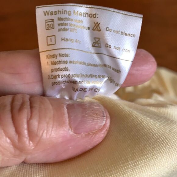 FOUR Velvet dining room chair covers - Picture 6 of 8